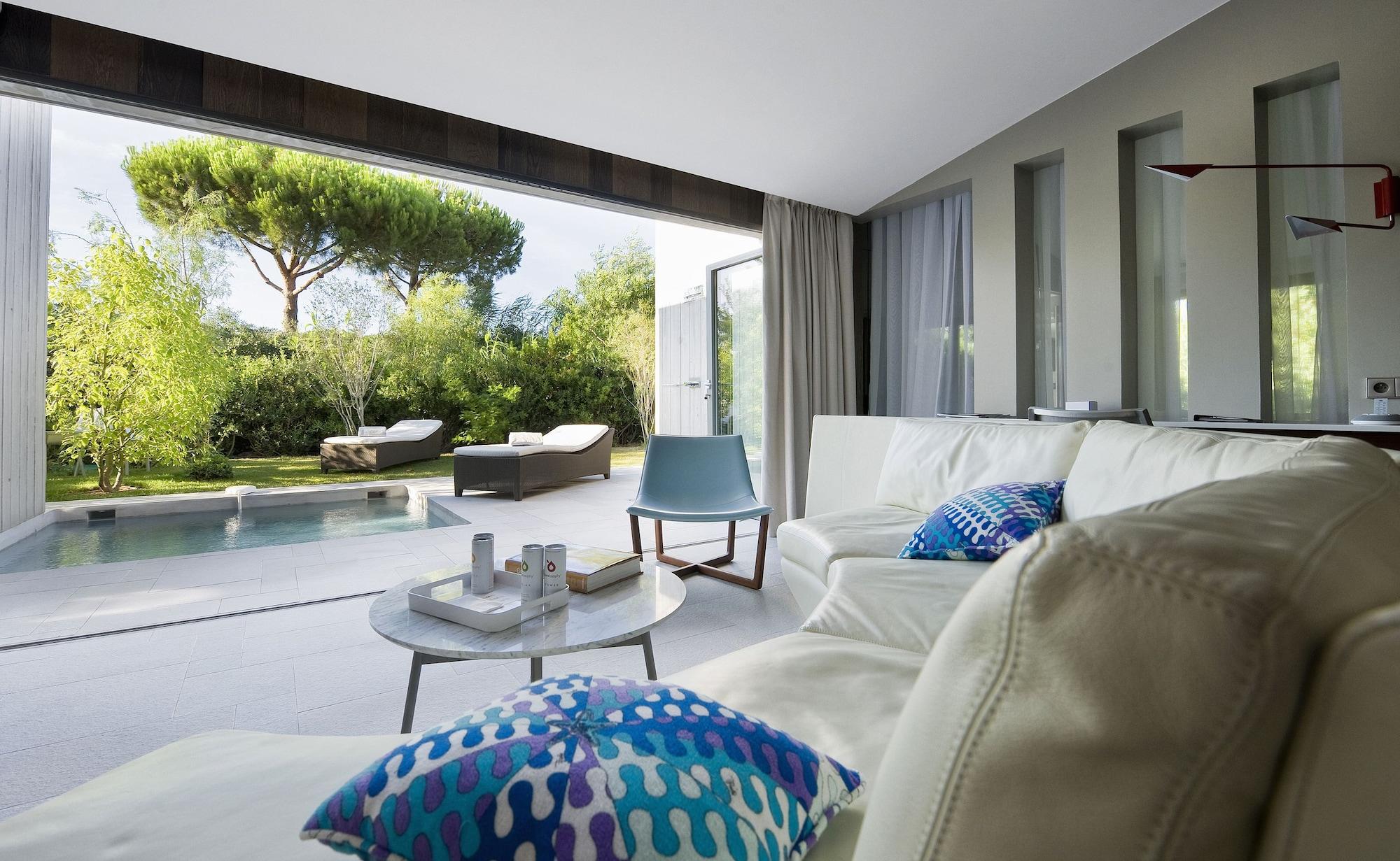 Sezz Saint-Tropez Hotel Bagian luar foto